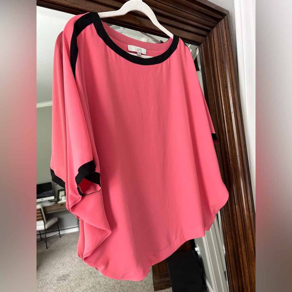 Loft pink drapey blouse, black accents, size small, like new condition